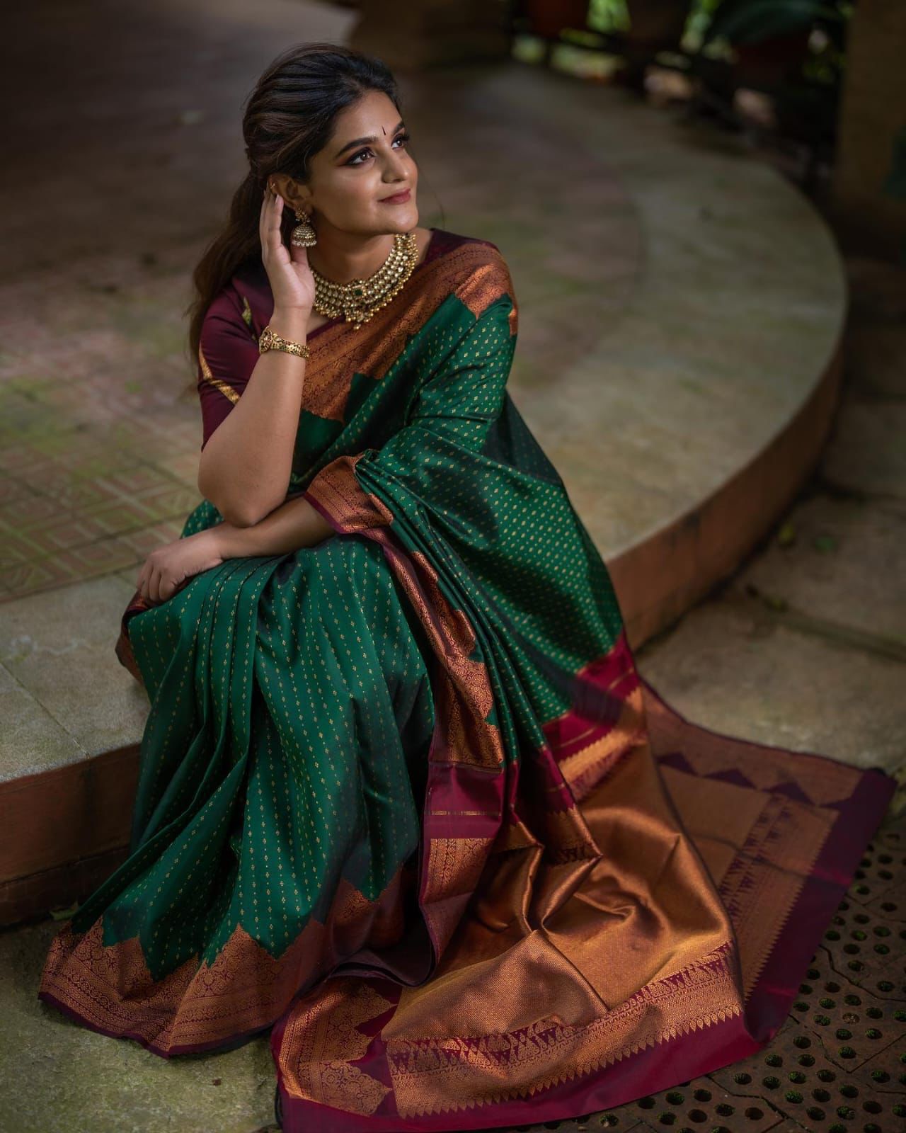 Bottle Green Colour Soft Silk Saree With Beautiful Pallu – Sareewave